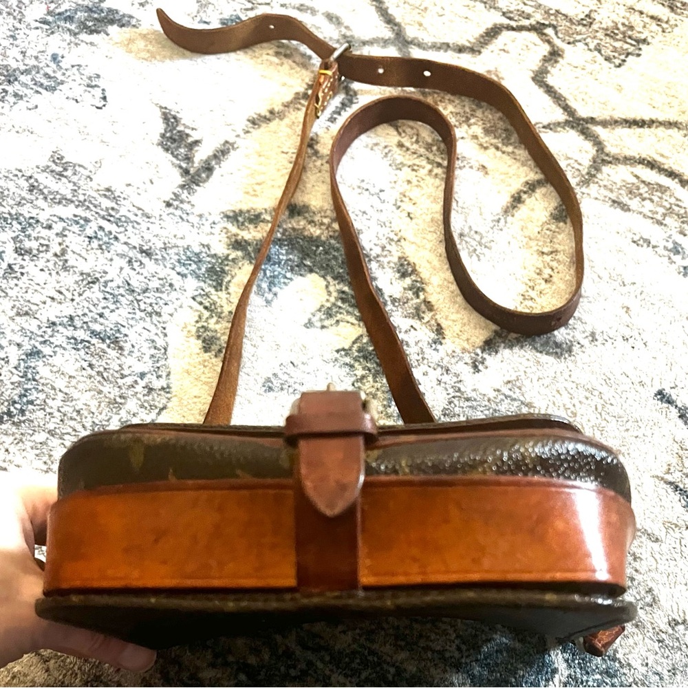 LOUIS VUITTON Vintage 1988 Monogram Canvas Cartouchiere PM Bag RARE 🔥 - Picture 5 of 7